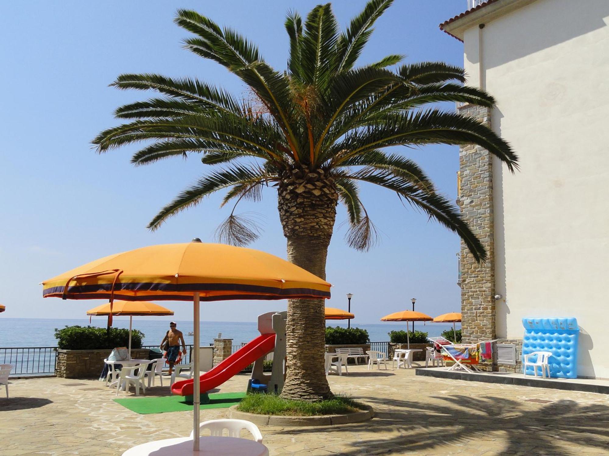 Acciaroli Vacanze Residence Exterior photo