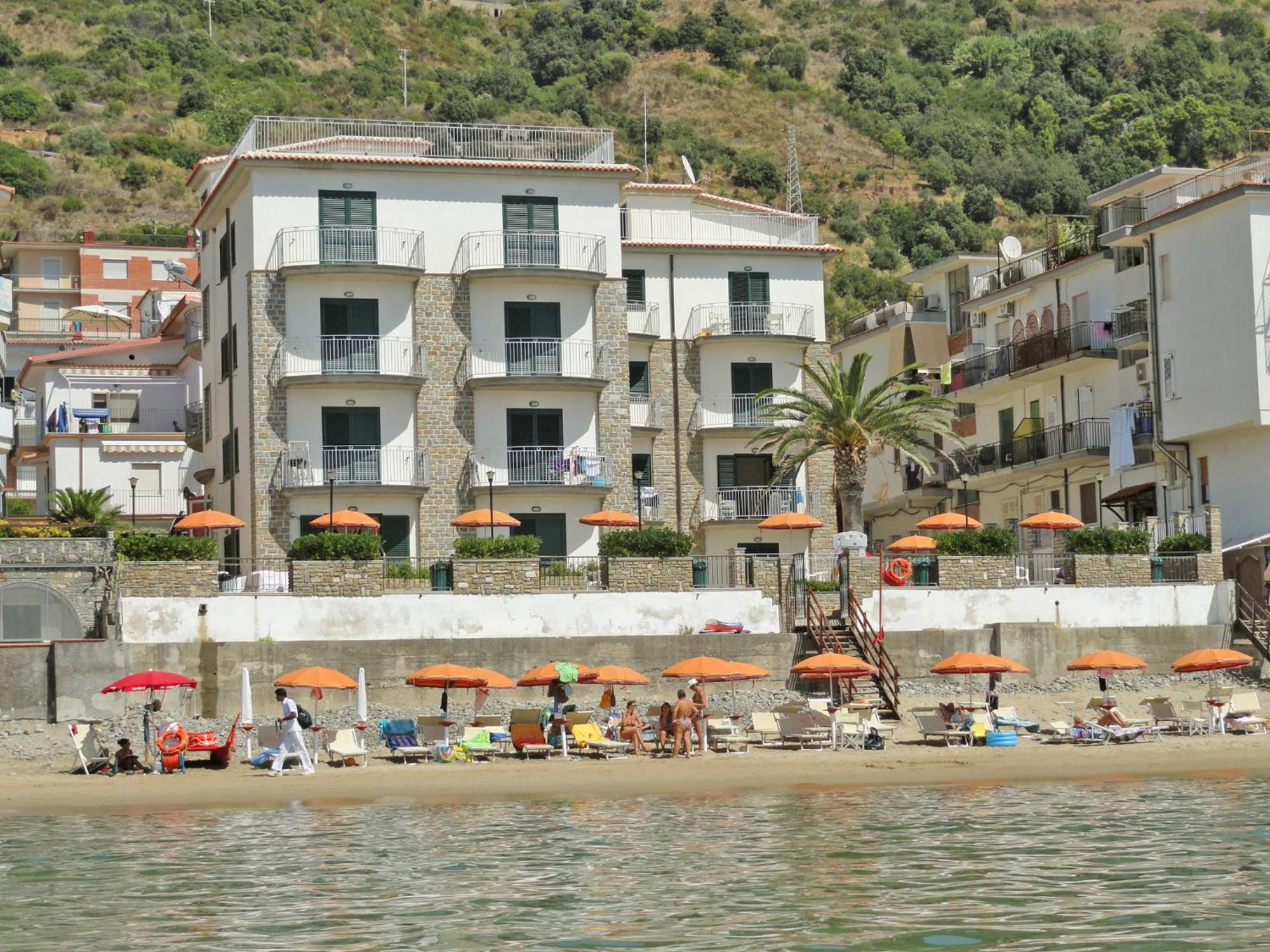 Acciaroli Vacanze Residence Exterior photo