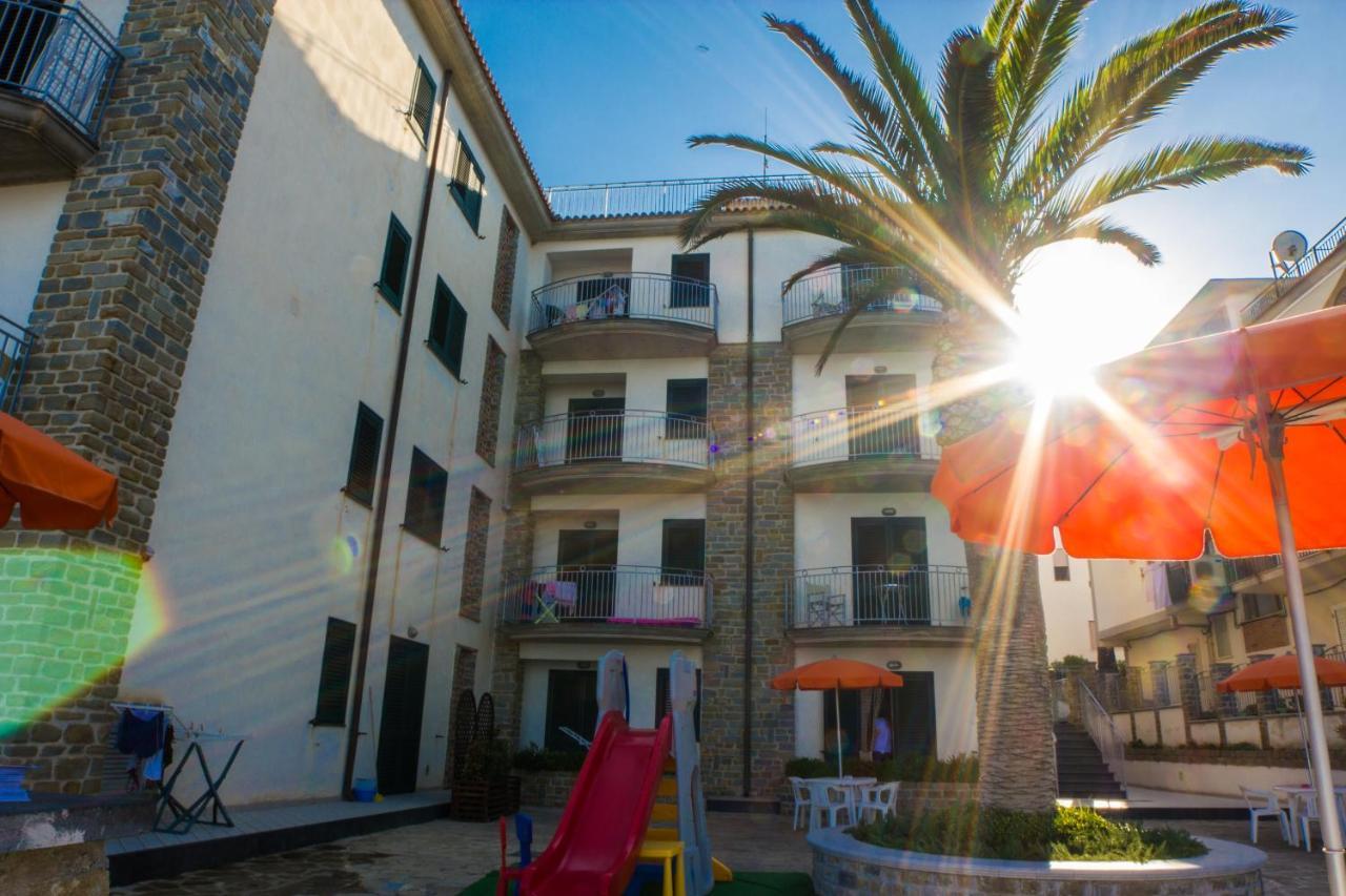 Acciaroli Vacanze Residence Exterior photo